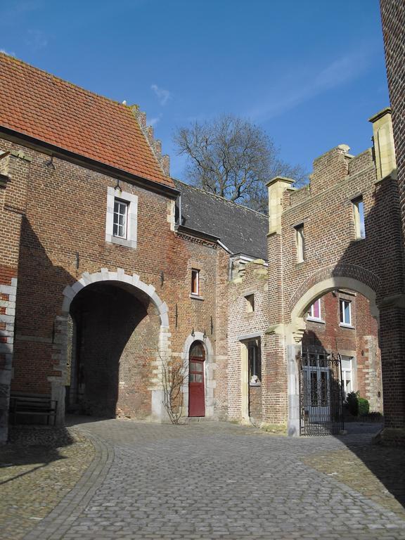 Appartamento Kasteel Nieuwenhoven Sint-Truiden Esterno foto